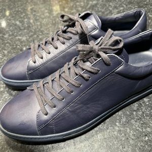 LIKE NEW Oliver Cabell Sneakers